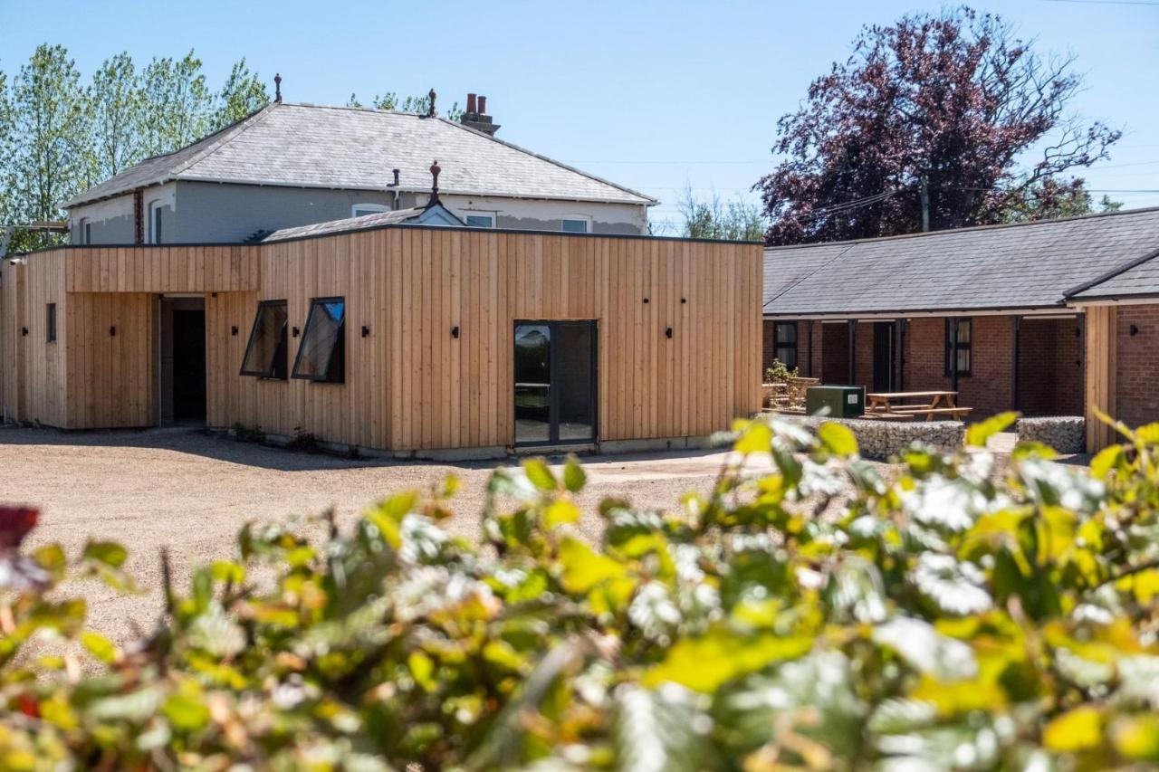 Three Tuns Apartments - Hazel - Aldeburgh Coastal Cottages Pettistree Экстерьер фото